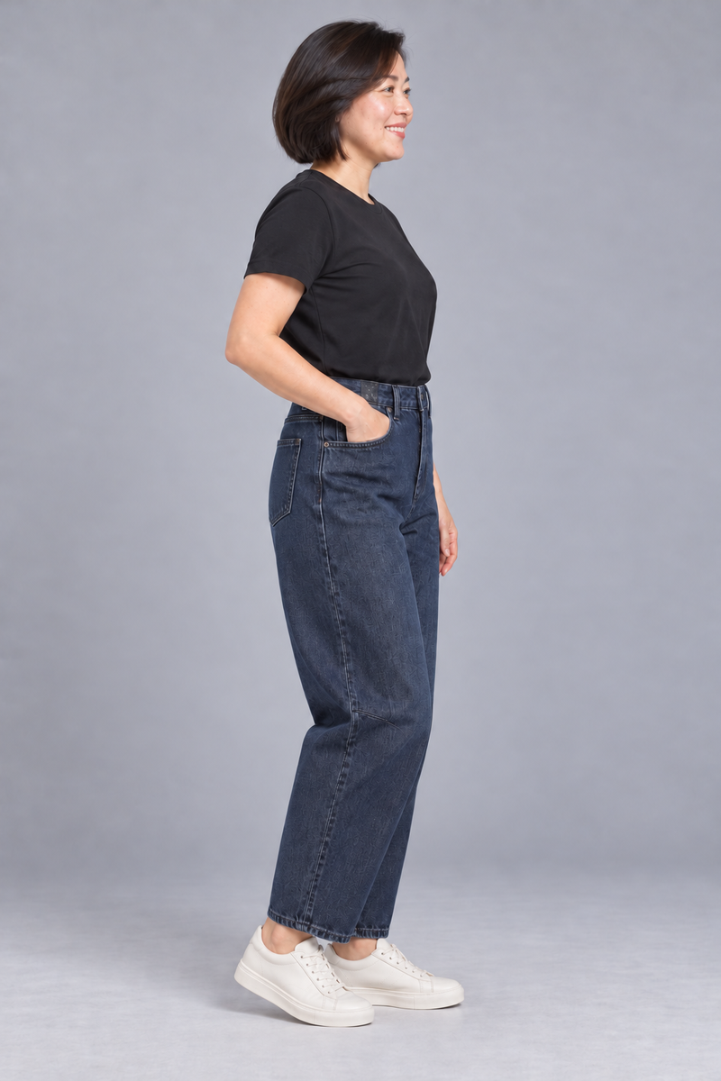 CITY SIGNAL Women's Arc Barrel Jean — Deep Indigo, View 4