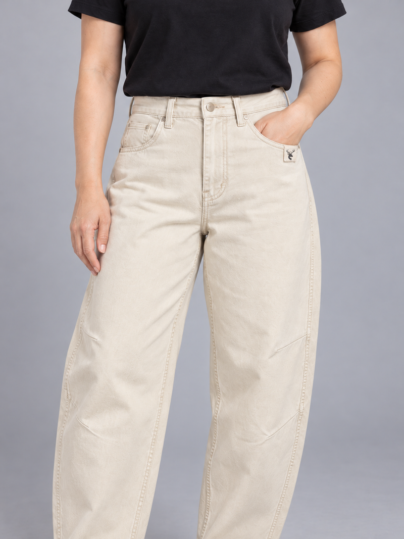 CITY SIGNAL Women's Arc Barrel Jean — Ecru, View 5