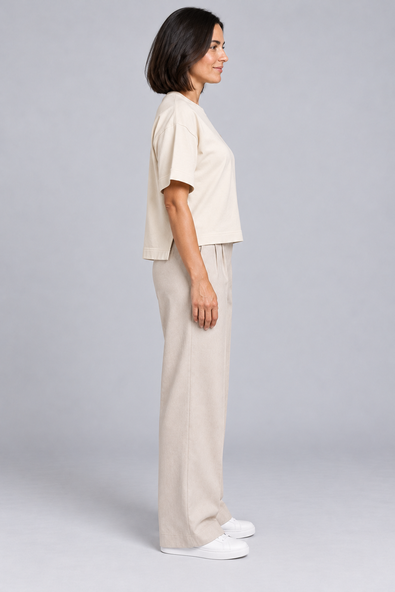 INTERVAL / 01 Women's Fold Box Tee — Cream, Side view